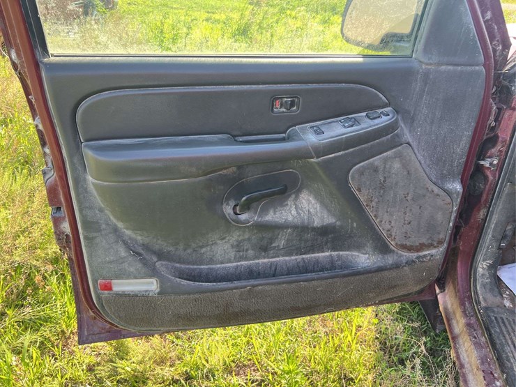 extended-cab-chevy-image-73