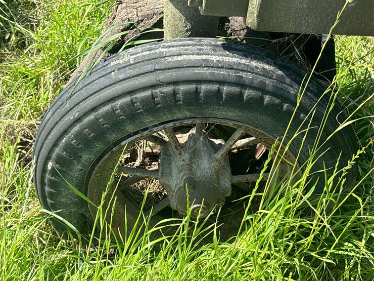john-deere-model-a-image-13