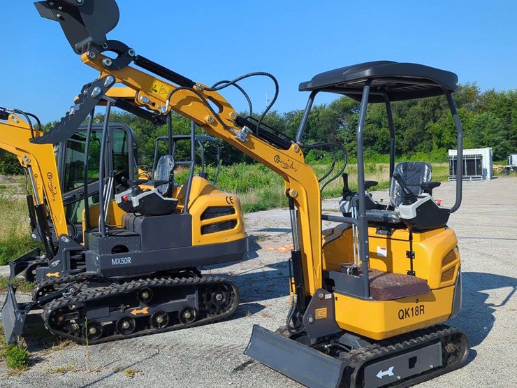 cfg-industrial-mini-excavator---qk18r---(2025)-image-1