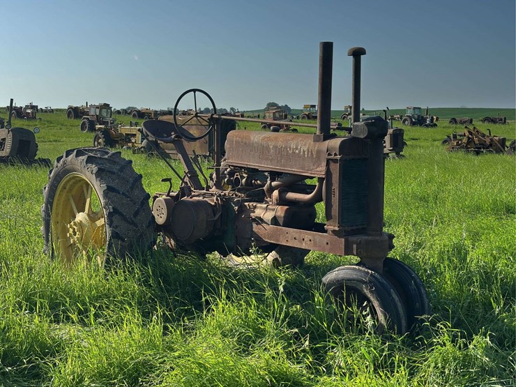 john-deere-model-a-image-1