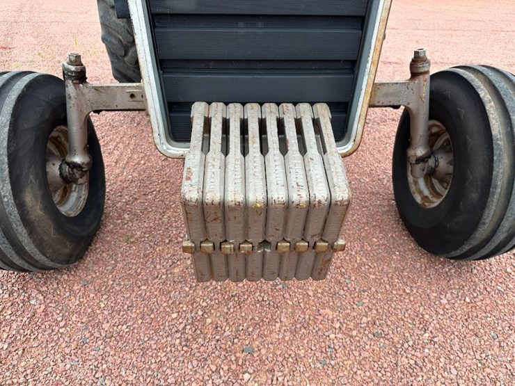1980-massey-ferguson-2705-image-34
