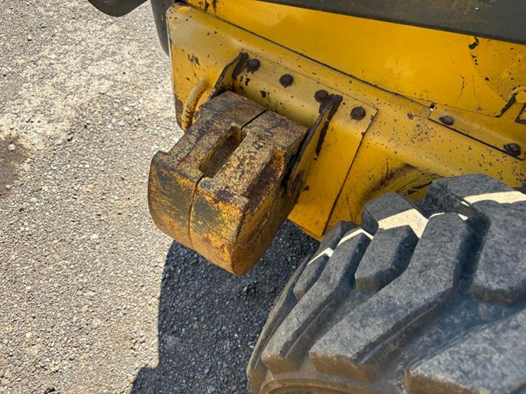 2005-new-holland-ls170-image-8