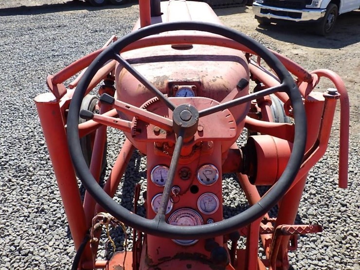 allis-chalmers-tractor-loader-image-16