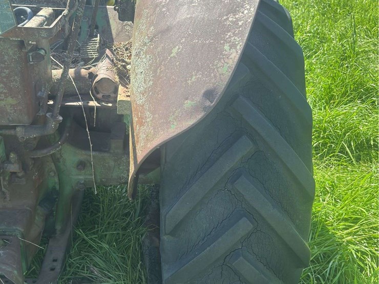 john-deere-70-image-33