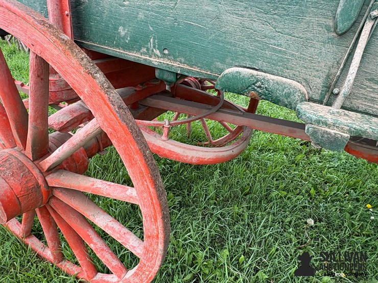 triple-box-wooden-wheel-wagon-image-20