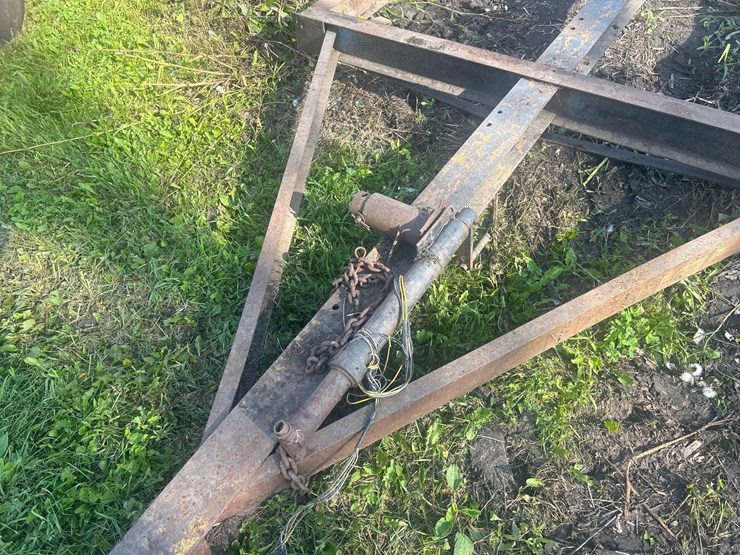 trailer-frame-image-7