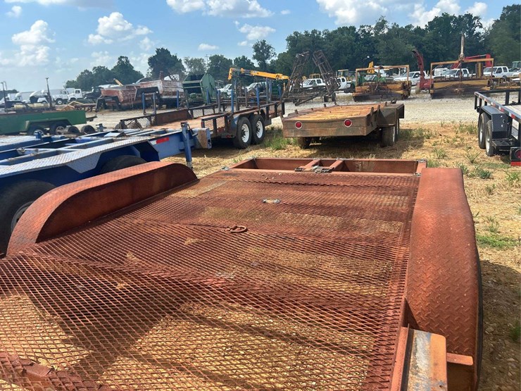 6.5-x-20'-t/a-gooseneck-trailer-image-10