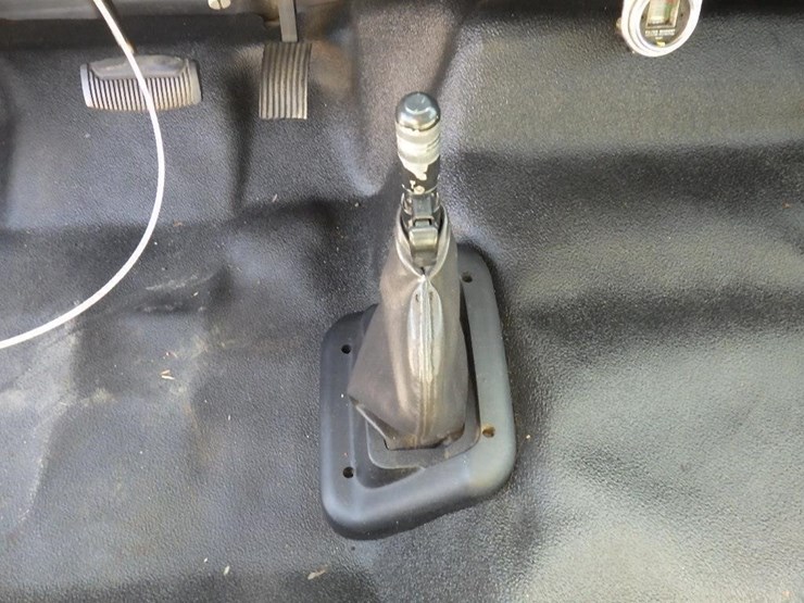 2005-ford-f750-image-23