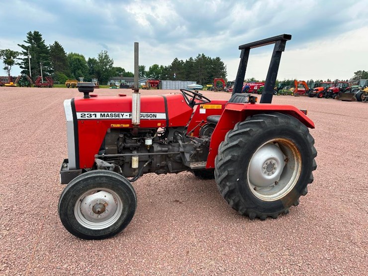 massey-ferguson-231-image-1