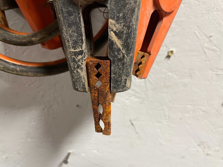 #2117-•-jumper-cables-(cw)-image-3