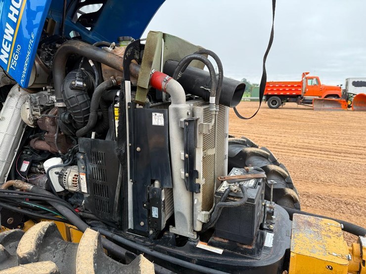 2016-new-holland-ts6.110-image-31