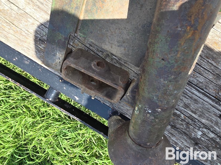 john-deere-pull-type-shredder-image-13