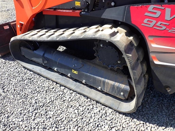 2019-kubota-svl95-2s-image-34