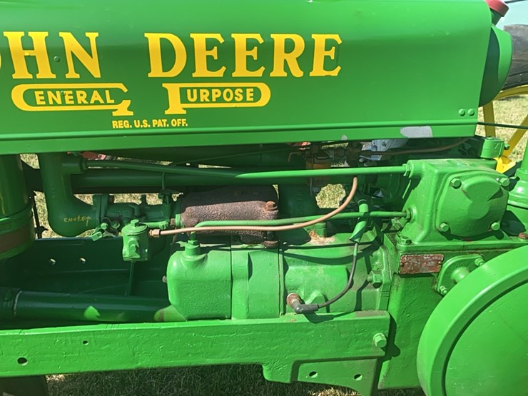 john-deere-b-image-27