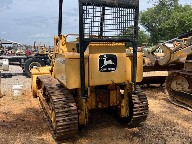 deere-350b-image-3