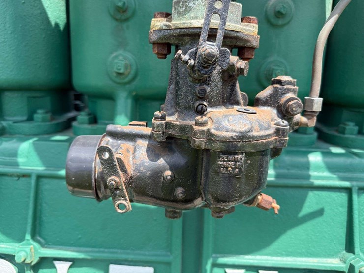 holt-4-cylinder-engine.-image-20