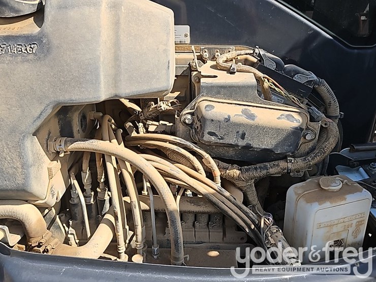 2021-bobcat-e35-image-42