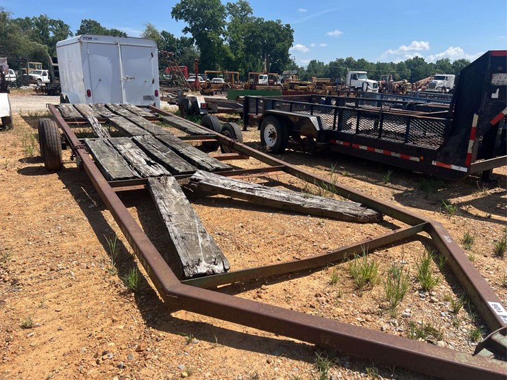 28'-john-deere-donahue-t/a-equipment-trailer-image-5