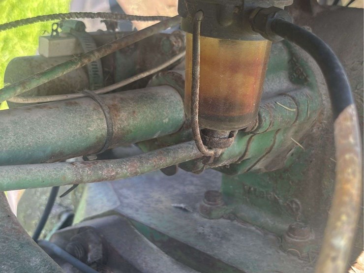 john-deere-70-image-42