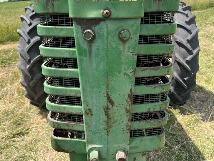 1942-john-deere-h-image-9