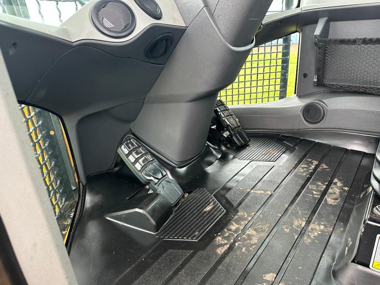 2019-caterpillar-938m-image-63