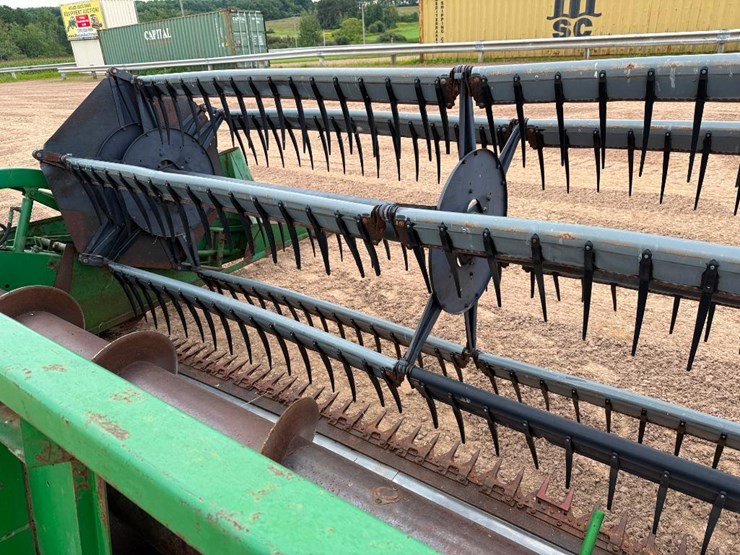 john-deere-918-image-17