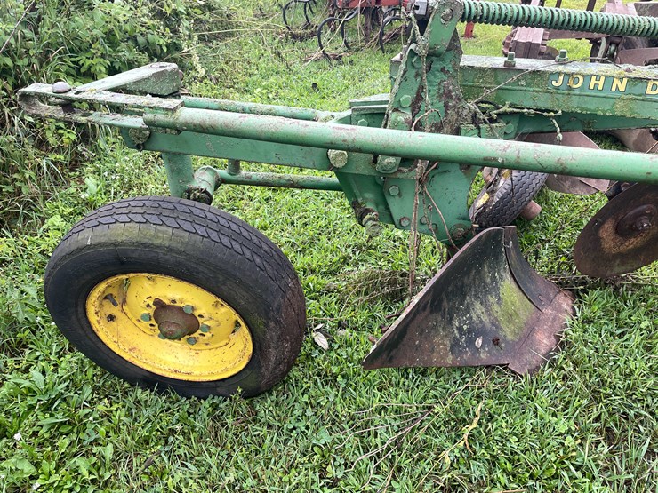 #7464-•-john-deere,-moldboard-plow-image-7