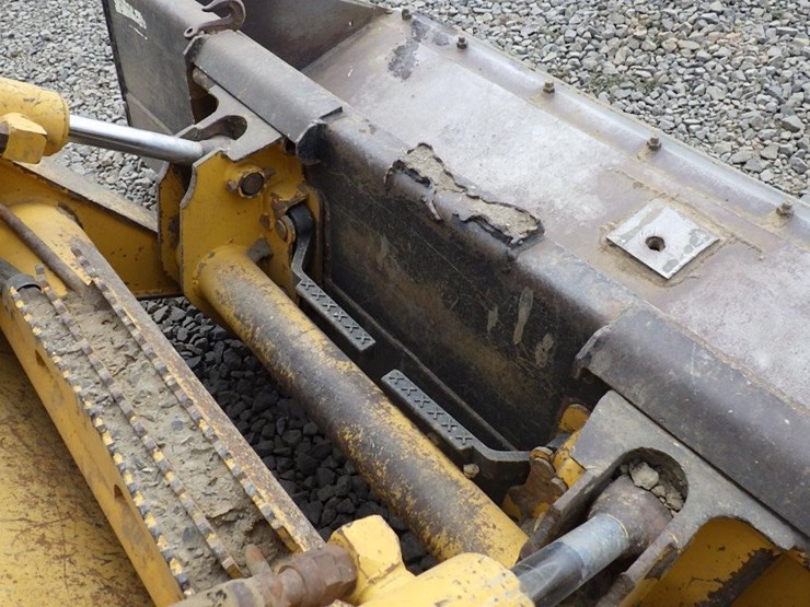 john-deere-skid-steer-loader-image-10