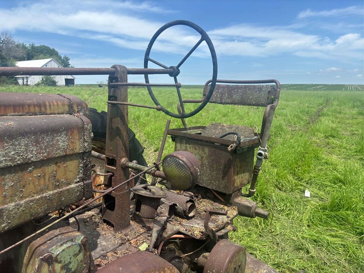 john-deere-model-a-image-36