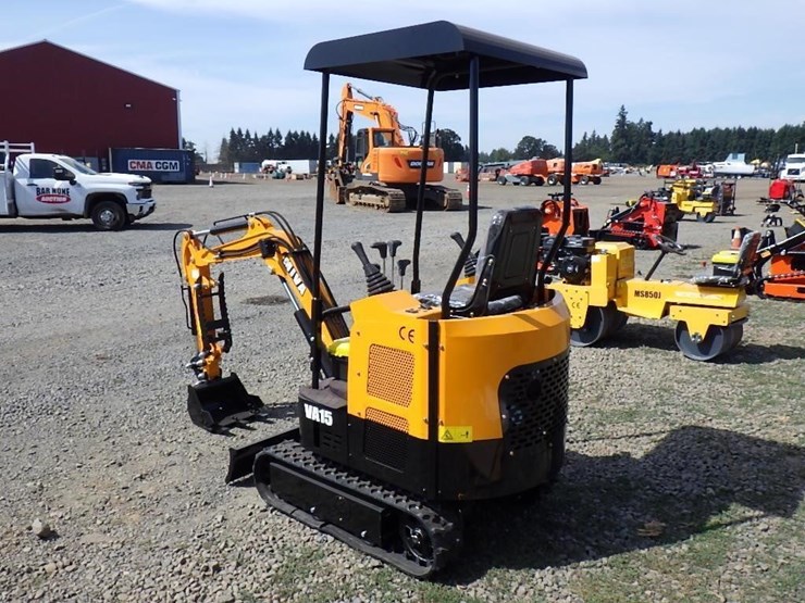 2025-miva-va15-hydraulic-excavator-image-2