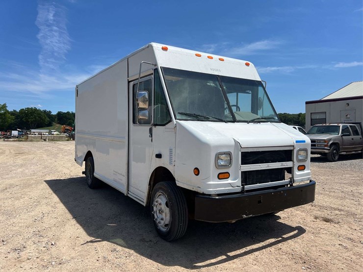 2000-freightliner-s/a-box-truck-image-5