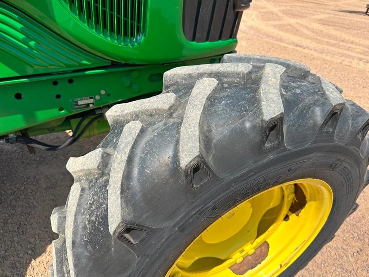 2007-john-deere-6215-image-10
