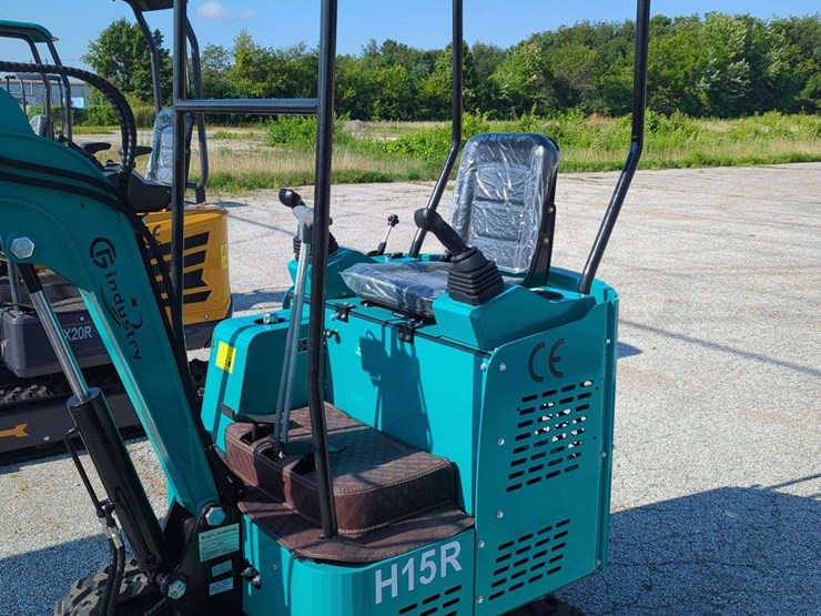 cfg-industrial-mini-excavator---h15r---(2025)-image-12