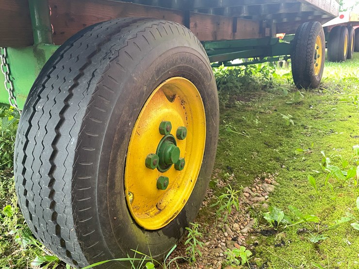 #6691-•-14'-hay-wagon-trailer-image-9