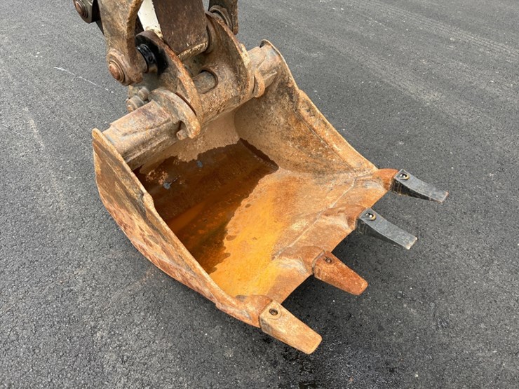 2019-bobcat-e35-image-8