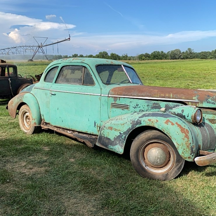 1939 Pontiac