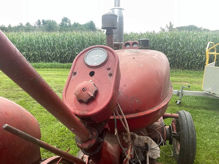 #6683-•-international-tractor-image-26