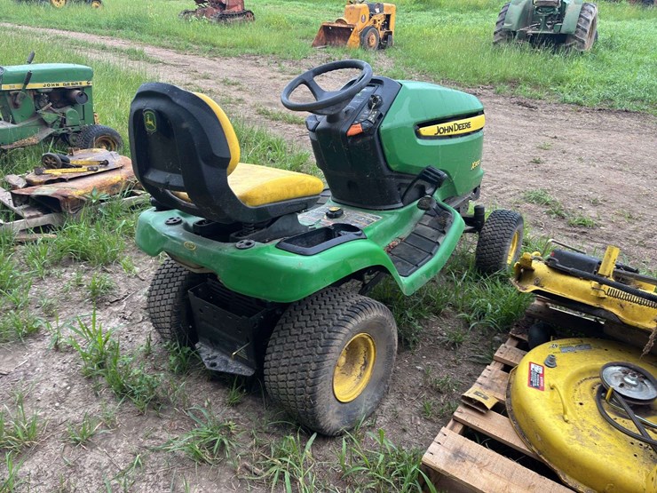 john-deere-x300-image-5