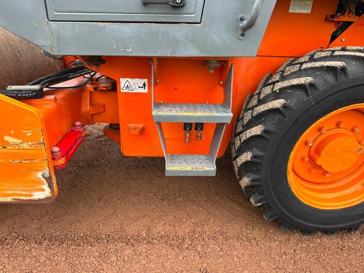 2018-xcmg-cv83pd-image-14