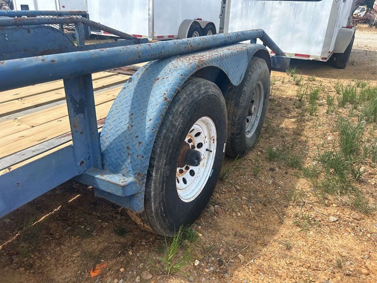 2009-82"-x-20'-t/a-gooseneck-trailer-image-11