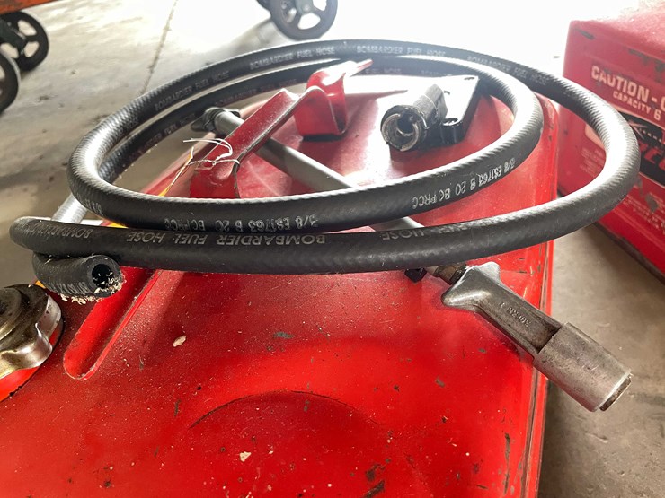 #2110-•-mercury-gas-tank-(t14)-image-5