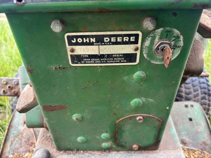 john-deere-110-image-72