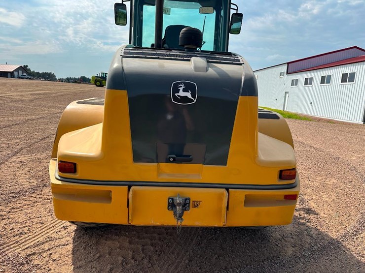 2014-deere-344k-image-21