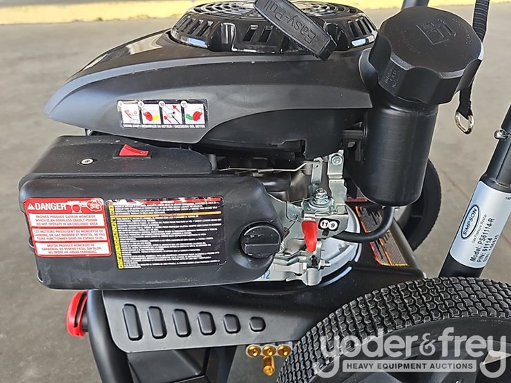 unused-simpson-2800-psi-pressure-washer-image-3