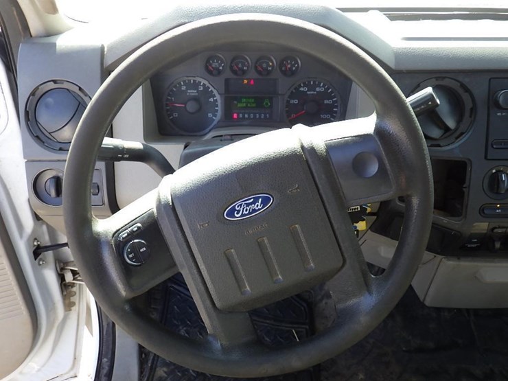 2008-ford-f450-image-19