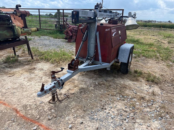 diesel-powered-light-plant-generator-image-1