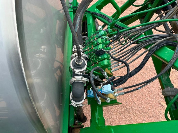 2012-john-deere-4730-image-74