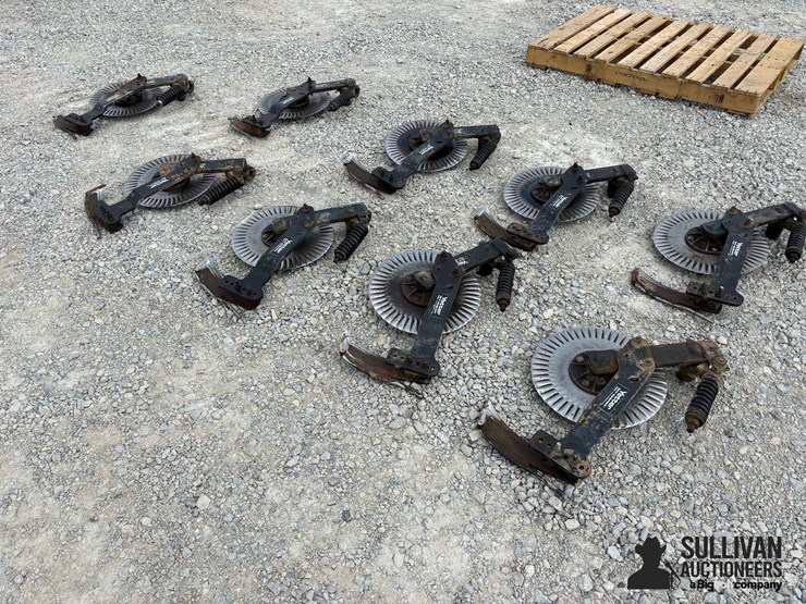 yetter-9-fertilizer-openers-image-5