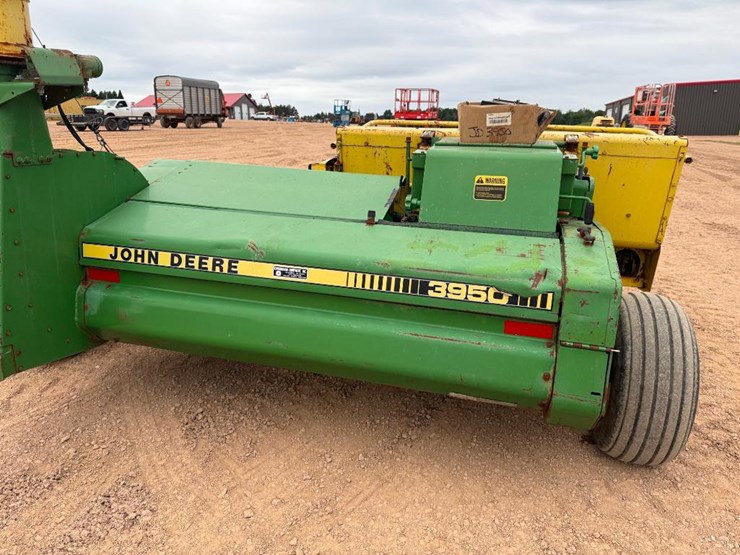 john-deere-3950-image-14