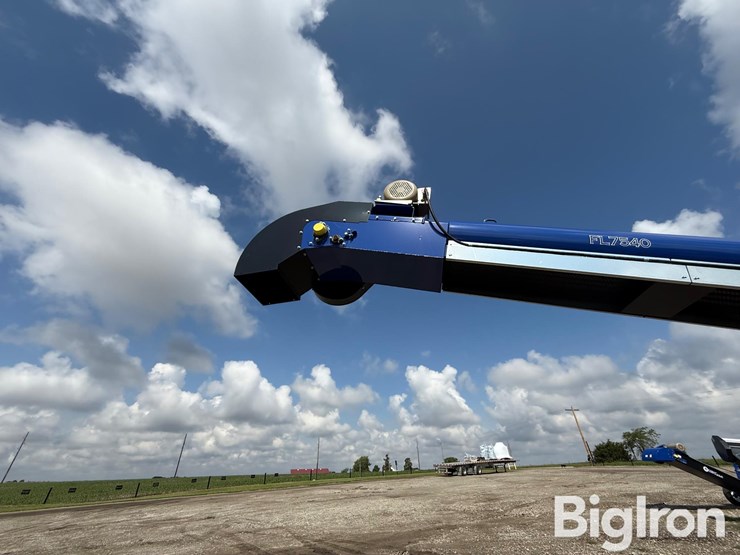 2025-usc-fl7513-electric-conveyor-image-11